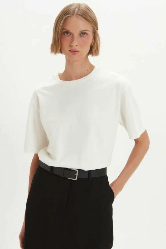 Imagem de T-Shirt Jéssica Off White Le Blog